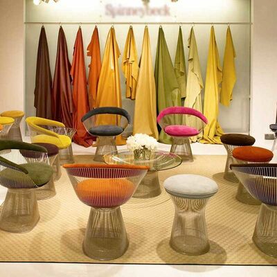 VIP White Black Metal Mesh Dining Chairs Outdoor Luxury Lounge Waiting Room