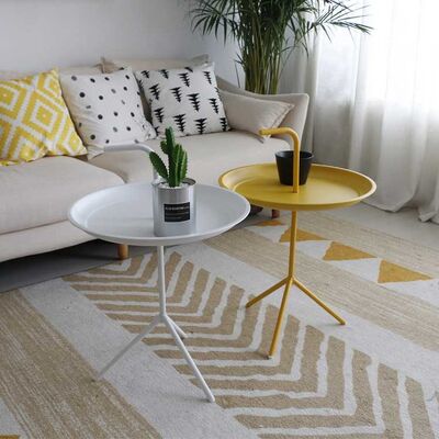 Metal Iron Round Coffee Table With Handle 49*66cm Tripod Structure Seamless Welding